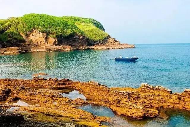 “三九”不惧寒 苦练救援功 宁夏吴忠消防开展冰面救援实战化专项训练