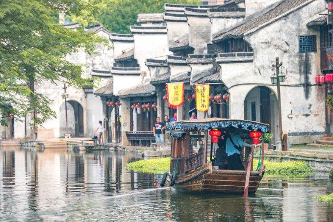 【阳光资讯】市民大厅健康义诊 呵护群众过健康年